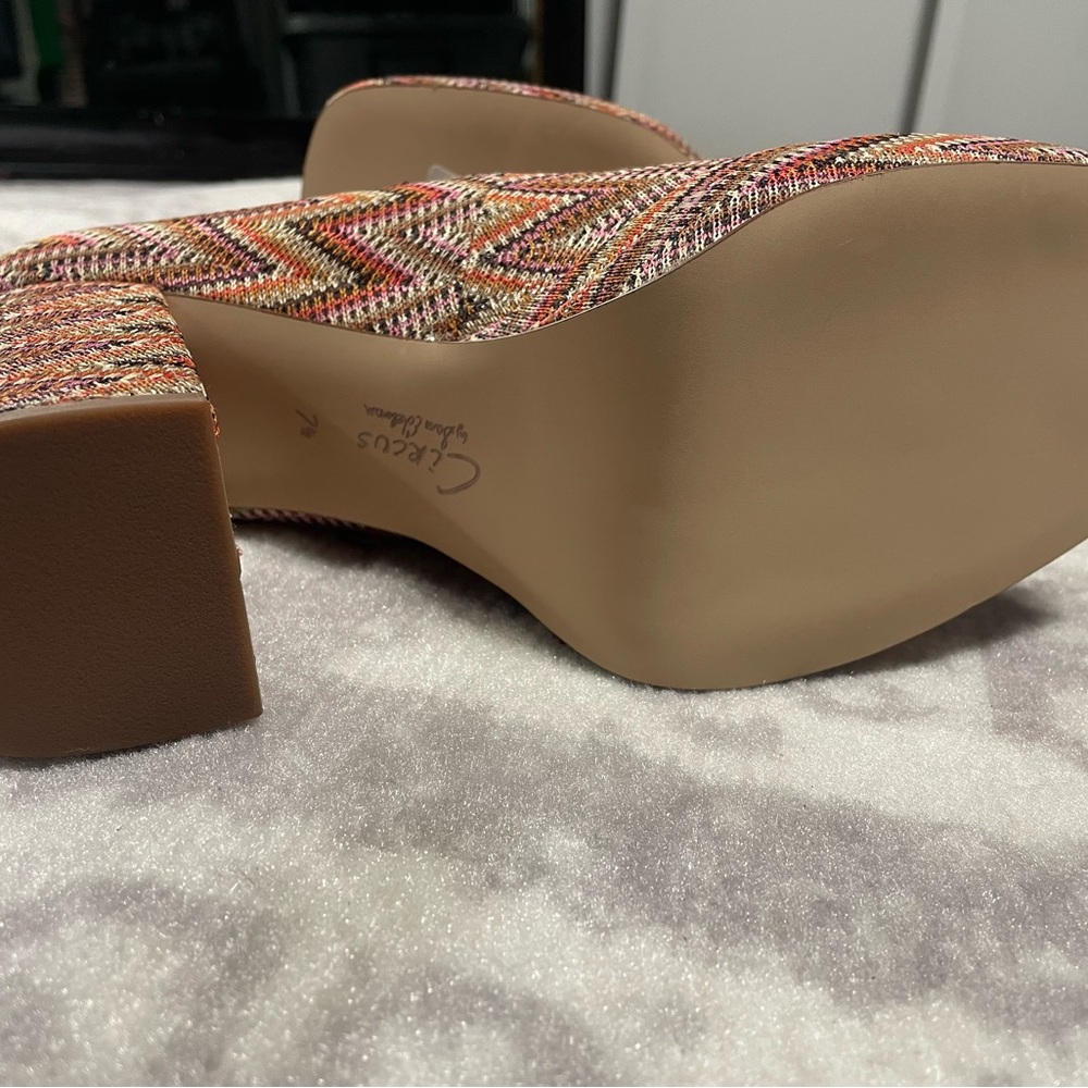 Circus by Sam Edelman Pepper Platform Mary Janes Heels - Picture 5 of 9